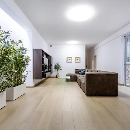 Hébergement de vacances Luxury Del Duque Renovated *